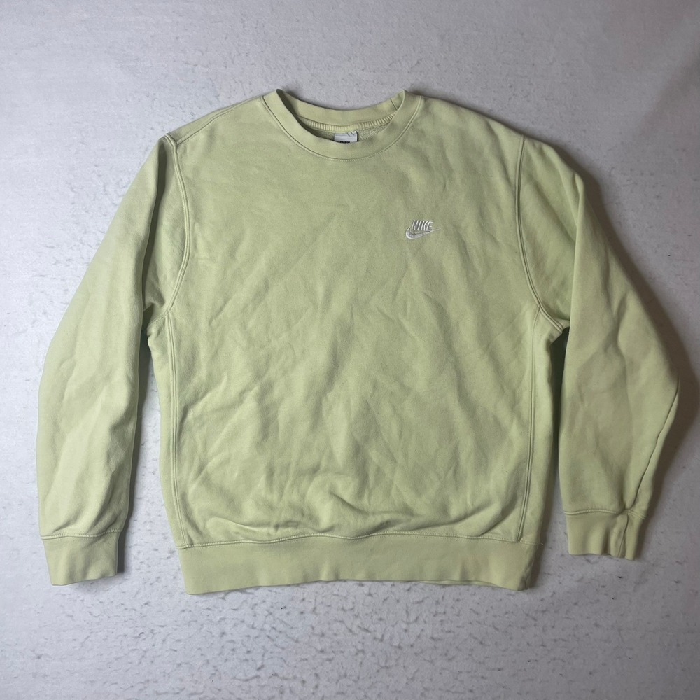 Nike Crewneck Sweatshirt Pale Lime Green Embroidered Swoosh Logo Jordan Size M